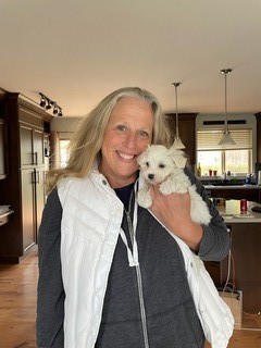 Portrait of Jenni Culbert and her dog